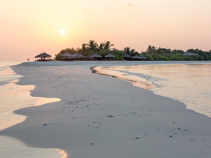 Palm Beach Resort & Spa Maldives 136154