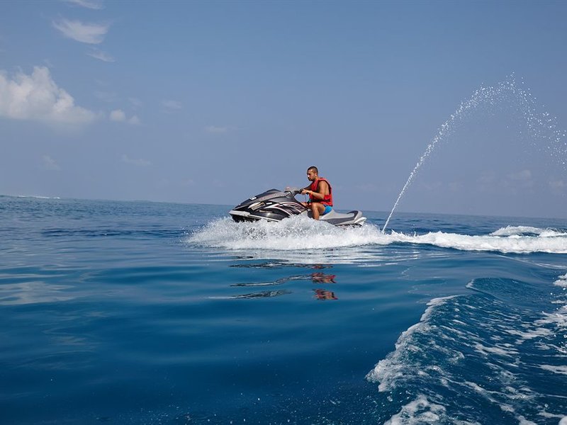 Palm Beach Resort & Spa Maldives 136164