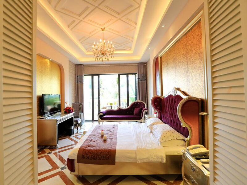 Palm Beach Resort & Spa Sanya 298484
