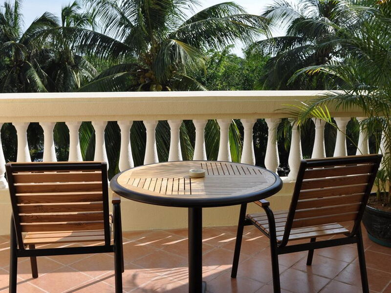 Palm Beach Resort & Spa Sanya 298485
