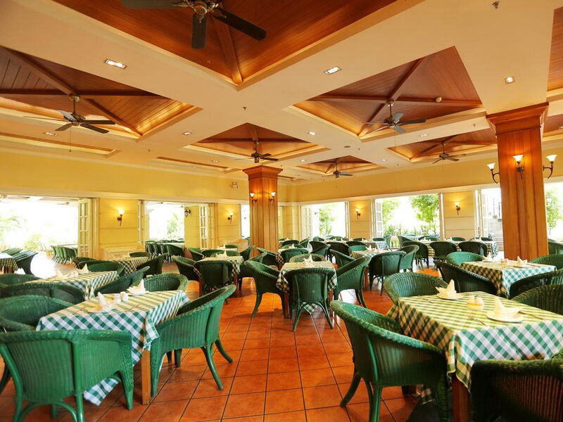 Palm Beach Resort & Spa Sanya 298493