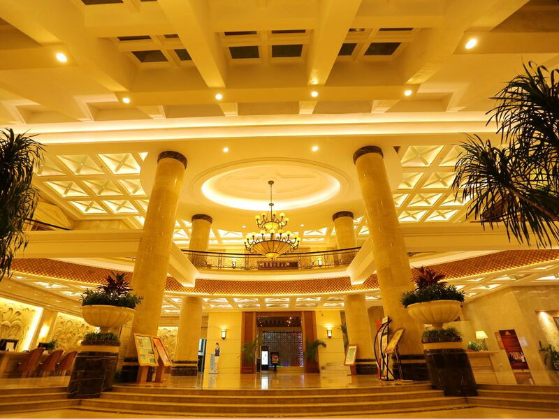 Palm Beach Resort & Spa Sanya 298502
