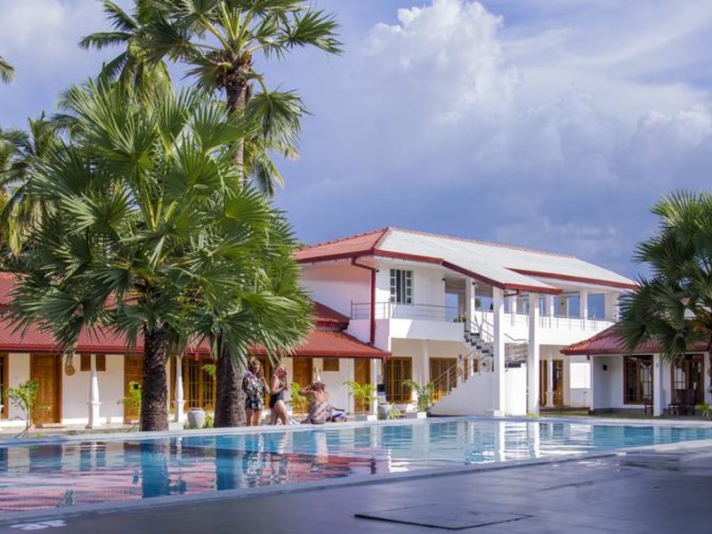 Palm Resort Nilaveli 108254