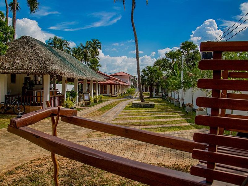 Palm Resort Nilaveli 108257