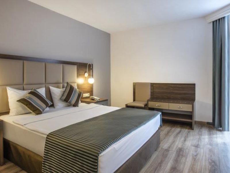 Palm Wings Ephesus Beach Resort (ex 104536