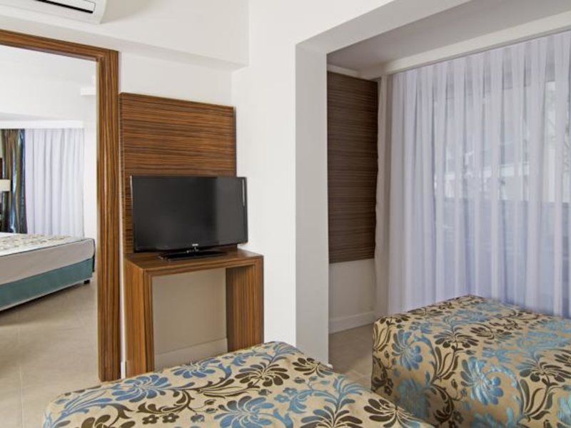 Palm Wings Kusadasi Beach Resort & Spa 71873