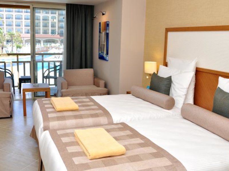 Paloma Oceana Resort 72527