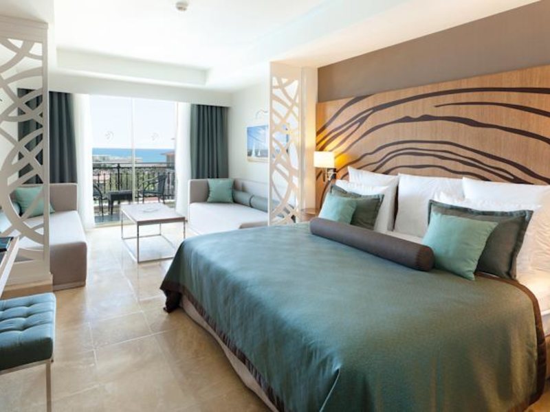 Paloma Oceana Resort 72528