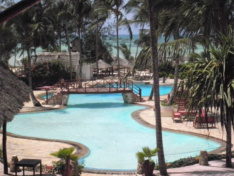 Palumbo Reef Beach Resort 201640