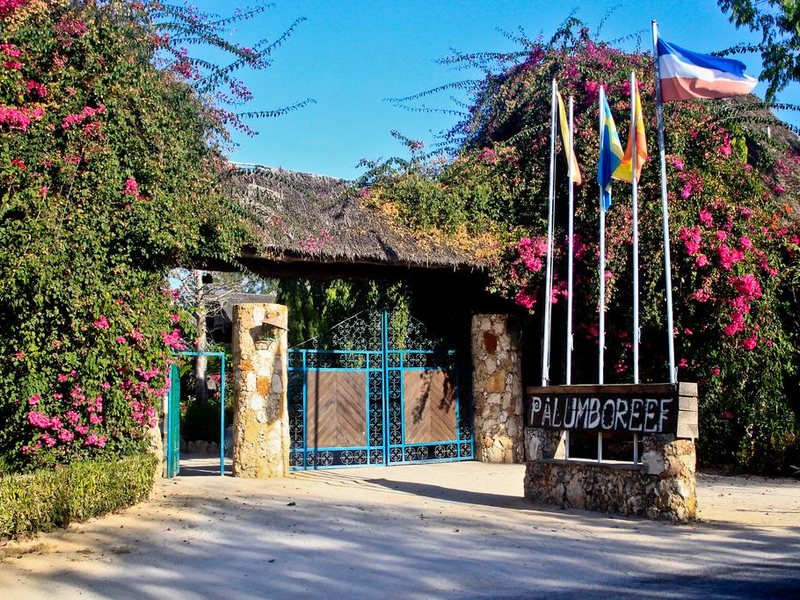 Palumbo Reef Beach Resort 201657