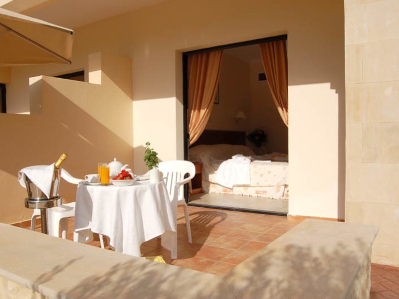 Panareti Coral Bay Hotel 103662