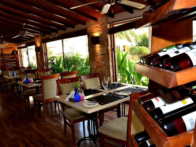 Panareti Paphos Resort Apts 206744