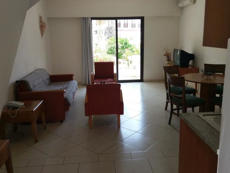 Panareti Paphos Resort Apts 206774