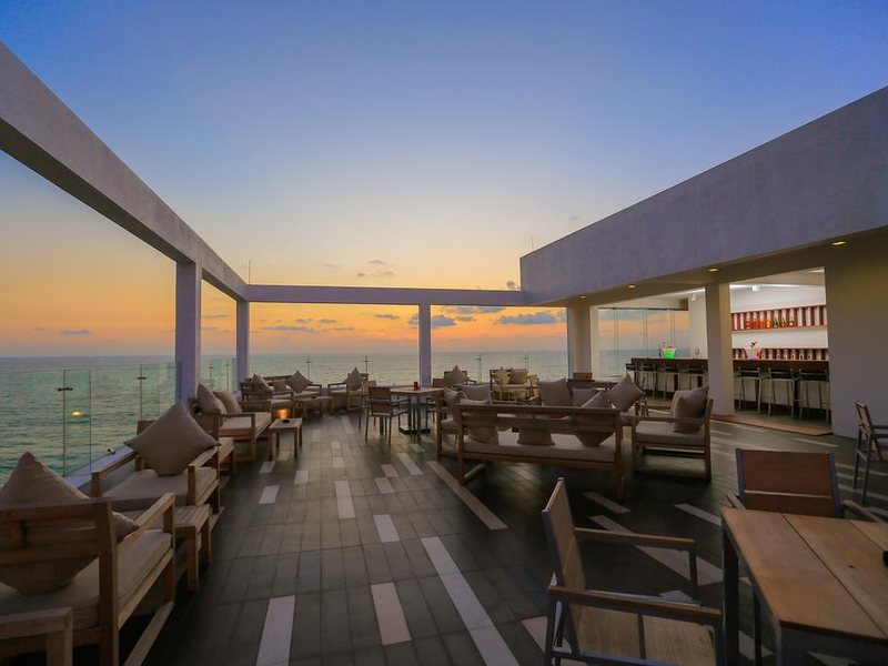 Pandanus Beach Resort & Spa 110360