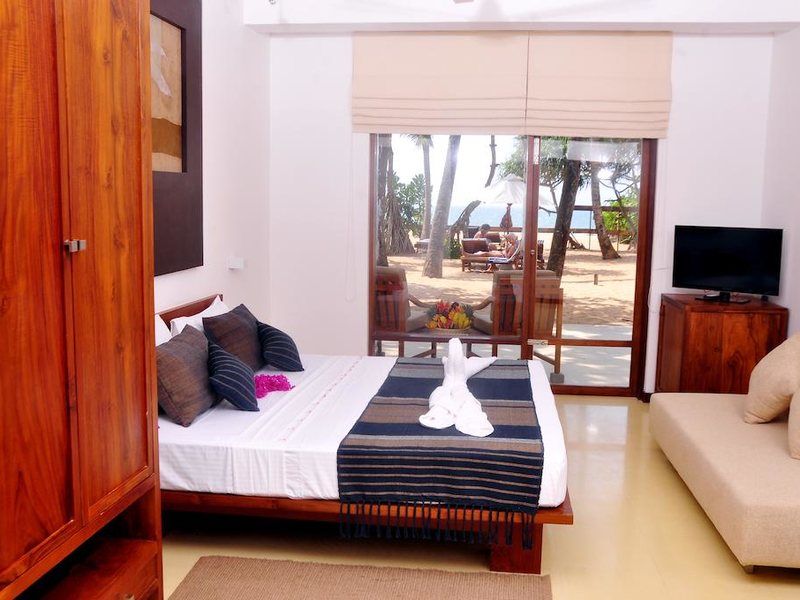 Pandanus Beach Resort & Spa 110383