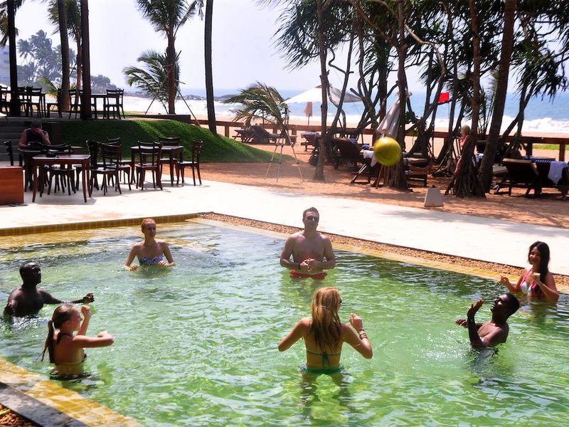 Pandanus Beach Resort & Spa 110389