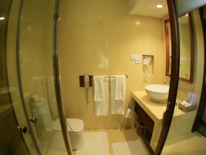 Pandanus Beach (ex 107491