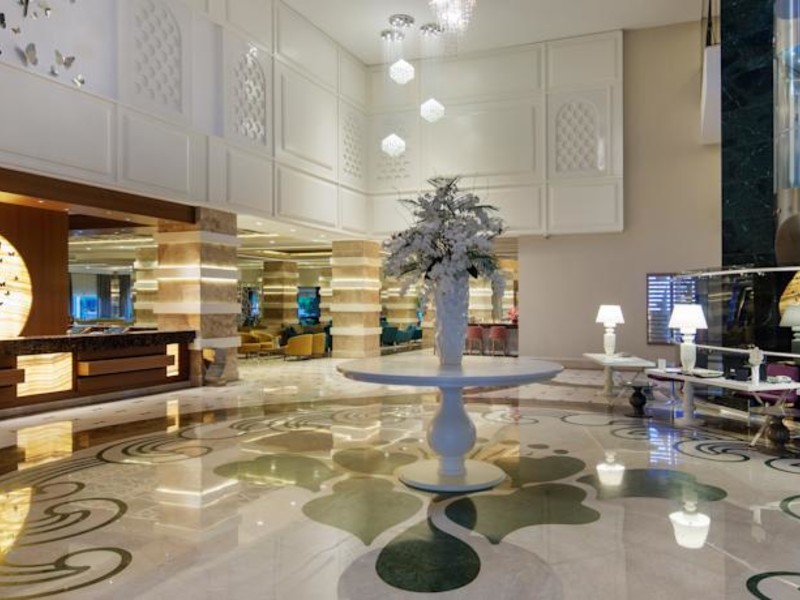 Papillon Ayscha 95991