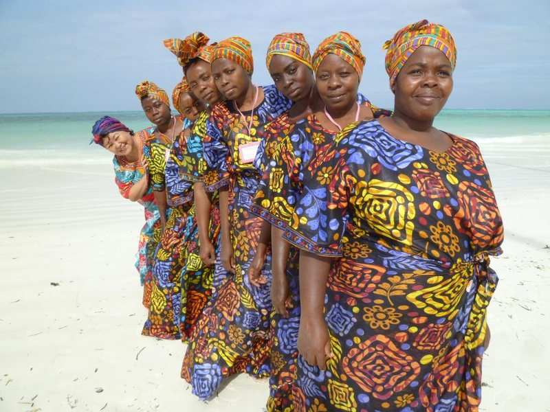 Paradise Beach Bungalows Paje 201688