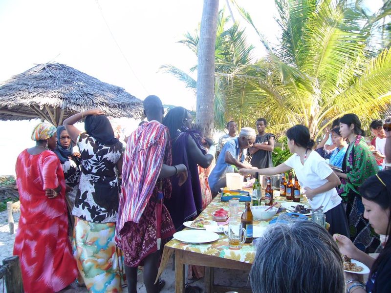 Paradise Beach Bungalows Paje 201693