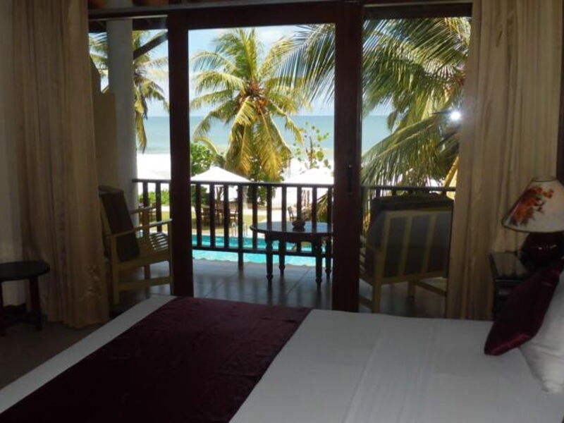 Paradise Beach Club 106650