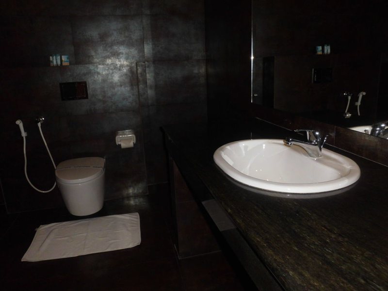 Paradise Beach Club Mirissa 131436