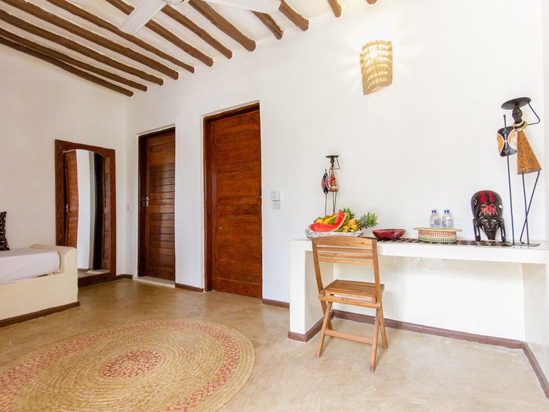 Paradise Beach Resort 201780