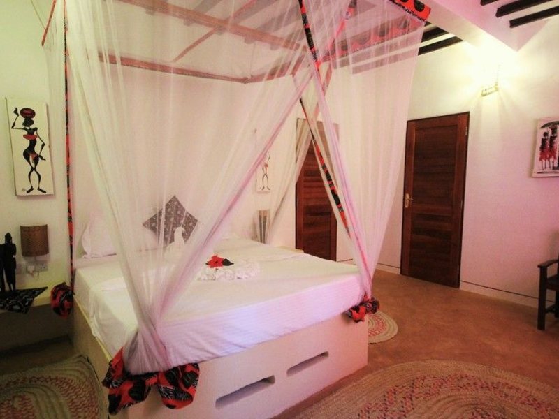 Paradise Beach Resort 201784