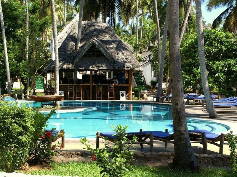 Paradise Beach Resort 201791