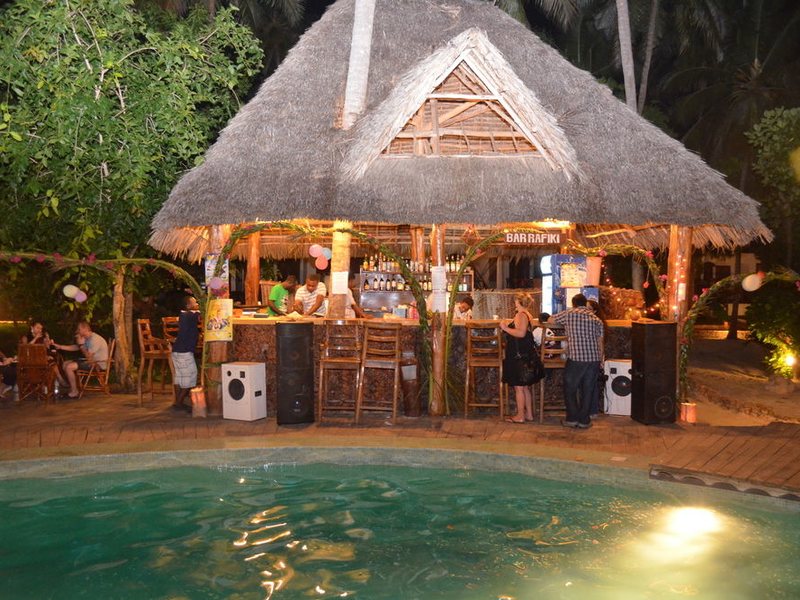 Paradise Beach Resort 201803