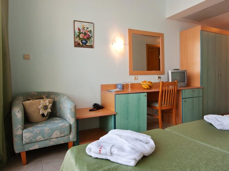 Paradise Beach  172794