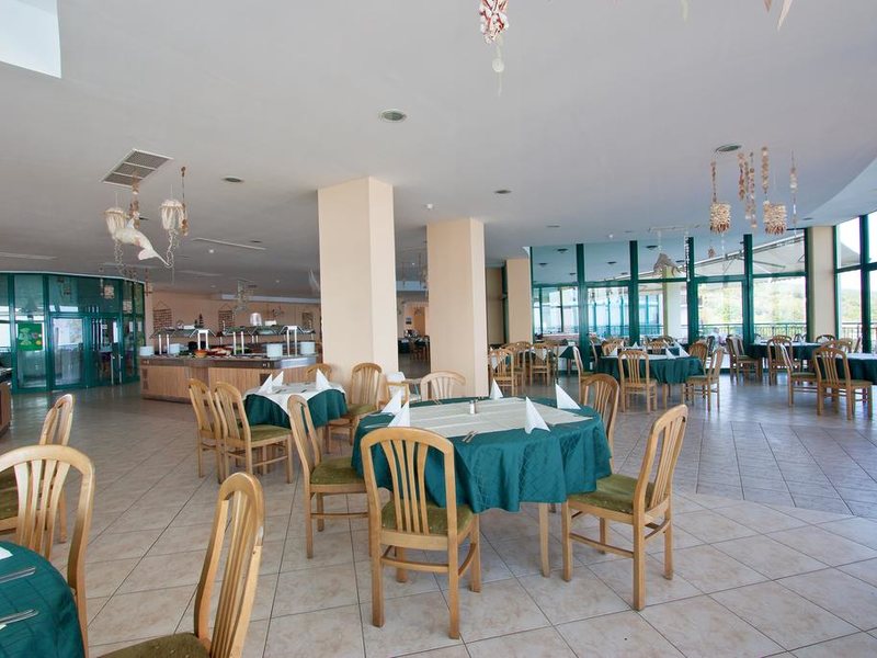 Paradise Beach  172803