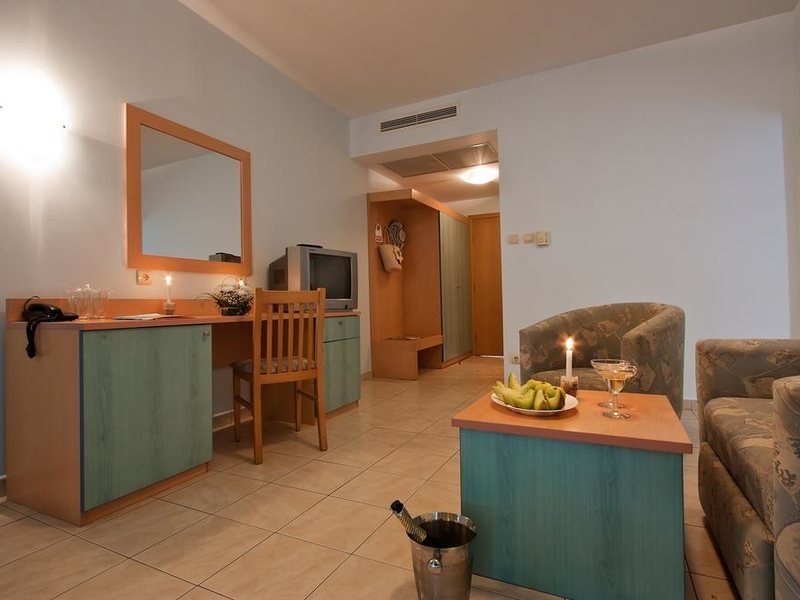 Paradise Beach  172808