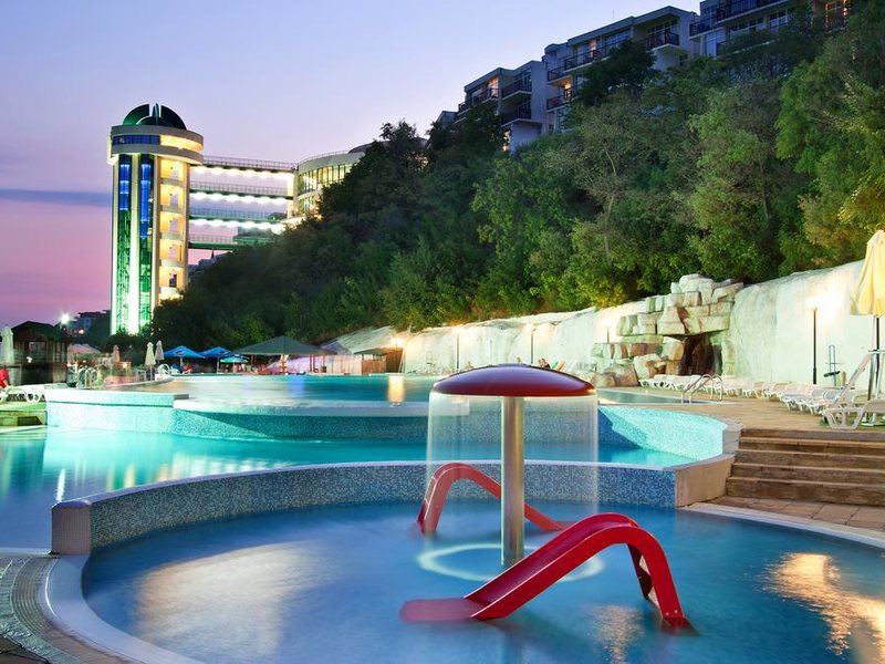 Paradise Beach  172810