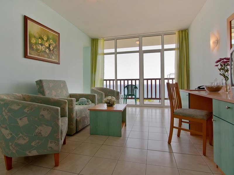 Paradise Beach  172813