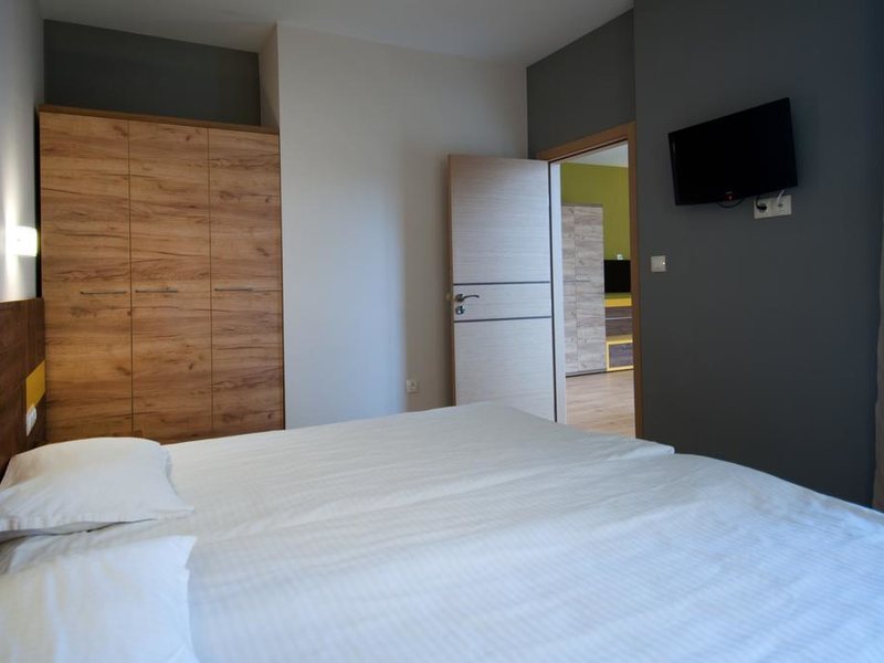 Paradise Beach  172824