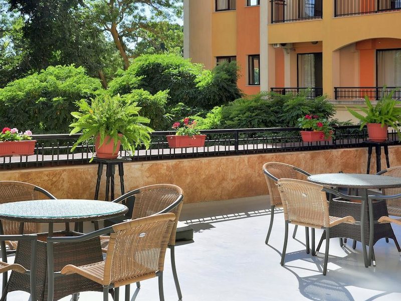 Paradise Green Park	 167102