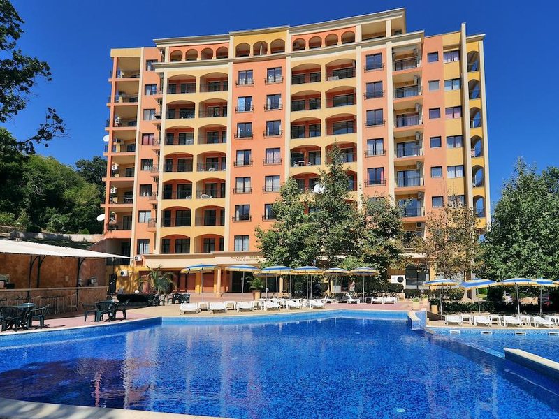 Paradise Green Park	 167104