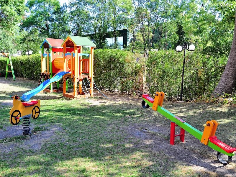 Paradise Green Park	 167113