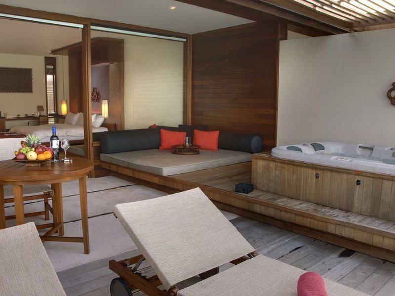 Paradise Island Resort 136194