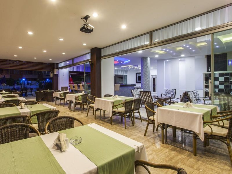 Parador Suite Hotel 277116