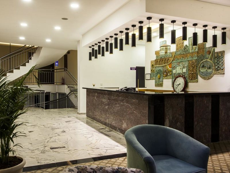 Parador Suite Hotel 277121