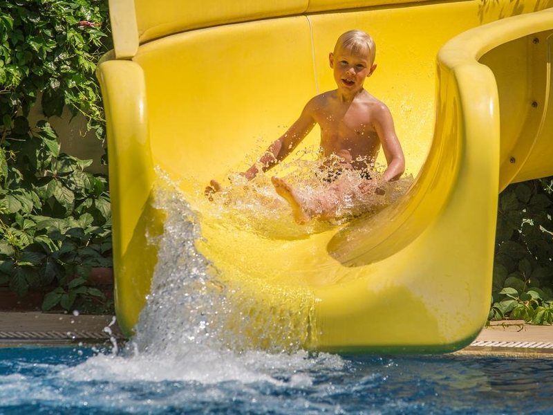 Parador Suite Hotel 277130