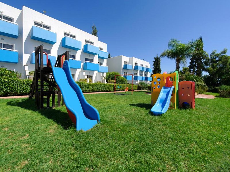 Paramount Hotel Apts Superior 83651