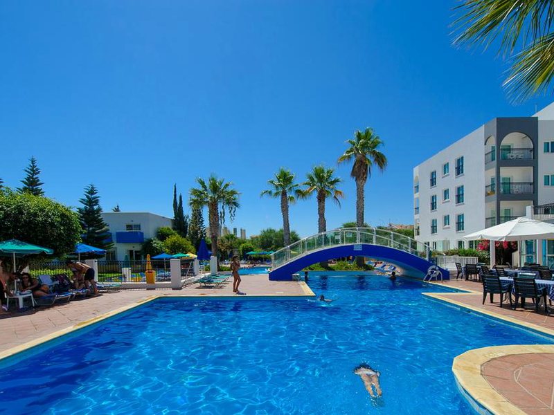 Paramount Hotel Apts Superior 83654