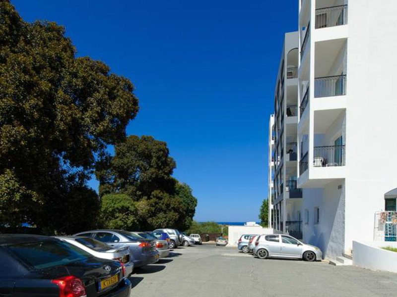 Paramount Hotel Apts Superior 83678