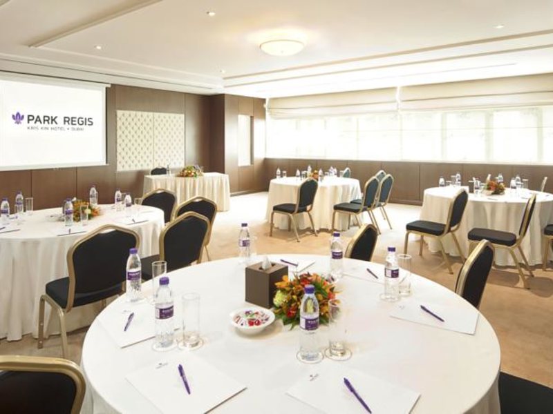 Park Regis Kris Kin Hotel  119564