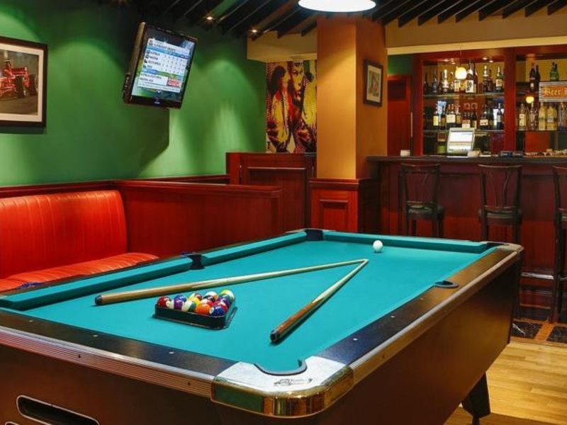 Park Regis Kris Kin Hotel  119585