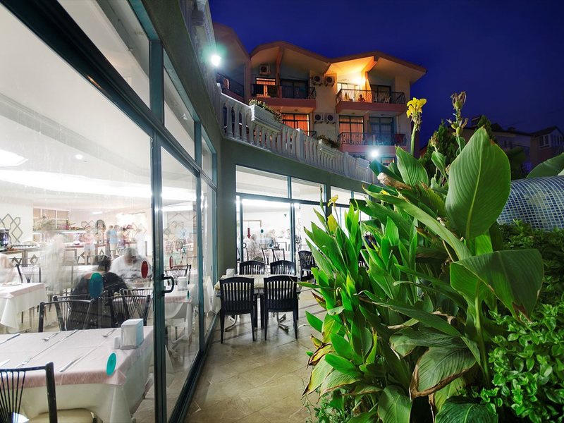 Park Side Hotel 187368