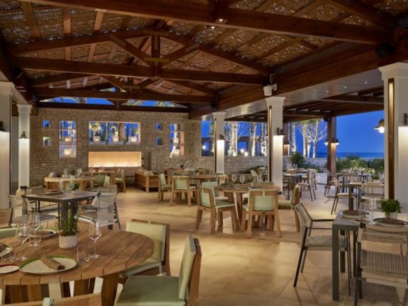 Parklane a Luxury Collection Resort & Spa 290223